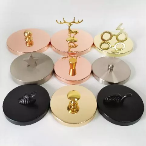 Niestandardowa pokrywka słoika świec