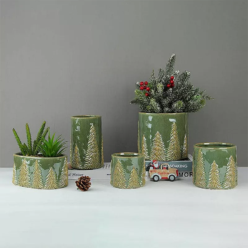 Tłoczony bożonarodzeniowy wazon sosnowy